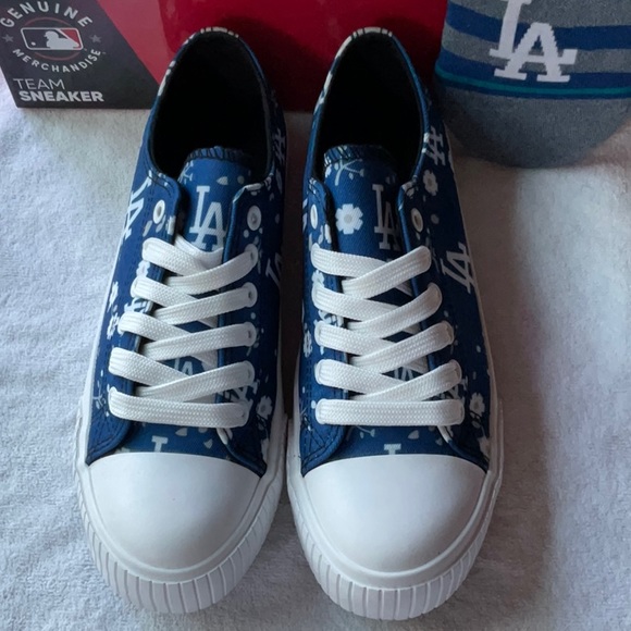 ⚾️🌭🥜🍿 LOS ANGELES DODGERS  SNEAKER BUNDLE ⚾️🌭🥜🍿 NWT ⚾️🌭🥜🍿 - Picture 10 of 16